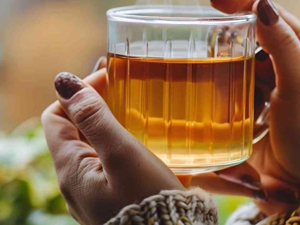 Burn Belly Fat with Honey Carom Tea: Discover the Recipe and Benefits!