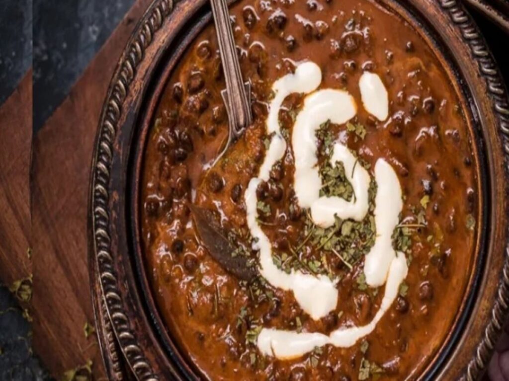 Celebrate Karva Chauth with Delicious Urad Dal: Restaurant-Style Dal Makhani Recipe!