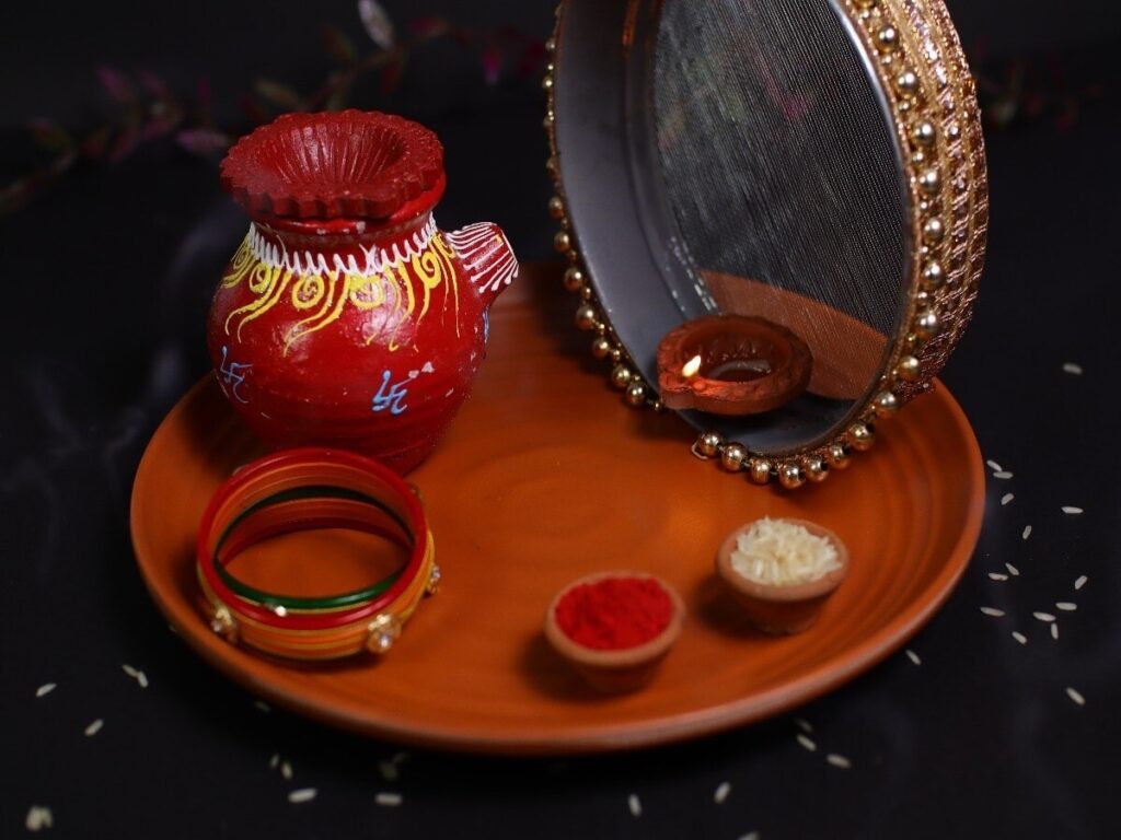 Karwa Chauth 2024: 4 Meaningful Gifts for Your Mother-in-Law to Ensure Blissful Blessings