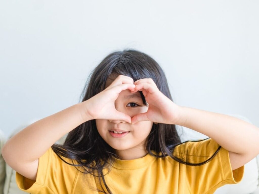 Start Giving This Powder to Kids Today for Stronger Eyes