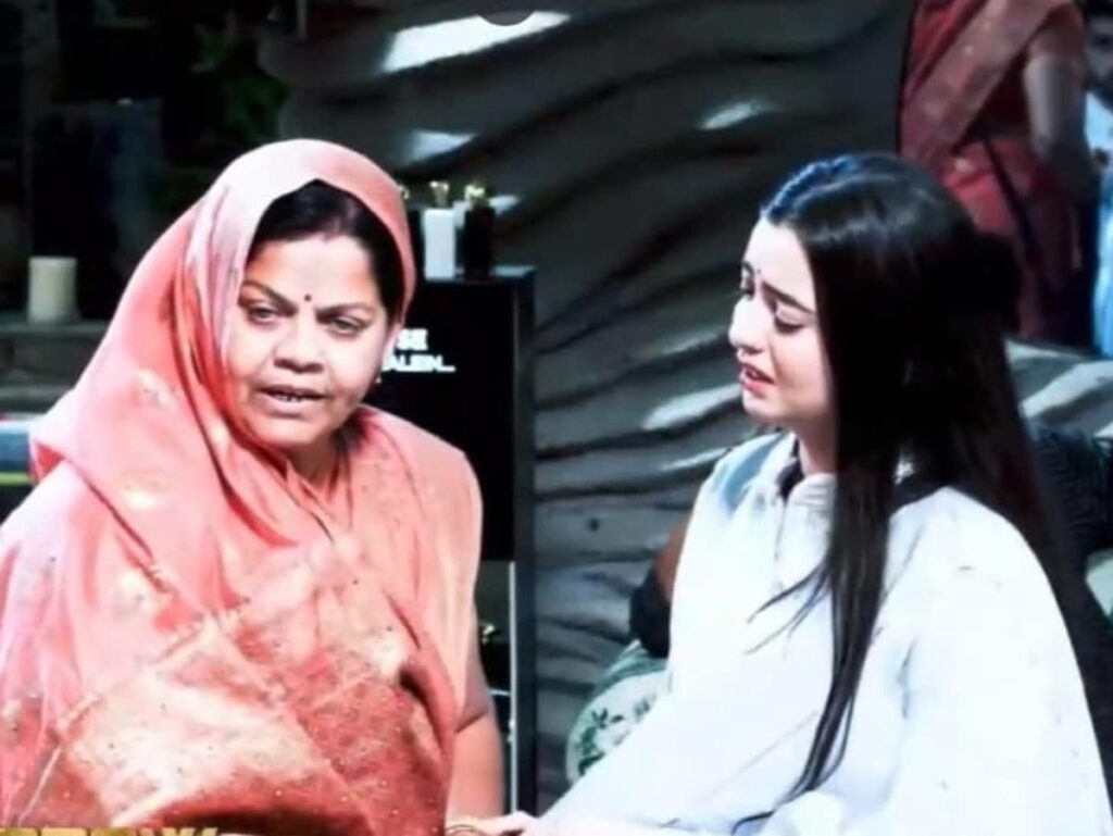 Bigg Boss 18 Challenge: Chaahat Pandey's Mom Offers ₹21 Lakh Reward to Find Her Daughter's Boyfriend