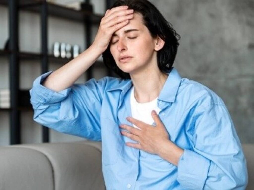7 Heart Attack Signs in Women That Differ from Men's – Be Alert!