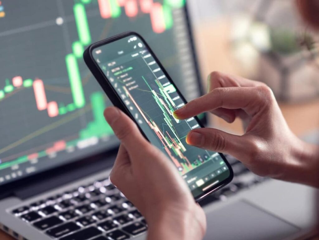 Company with 650% return in 5 years makes big announcement, eyes on the stock now