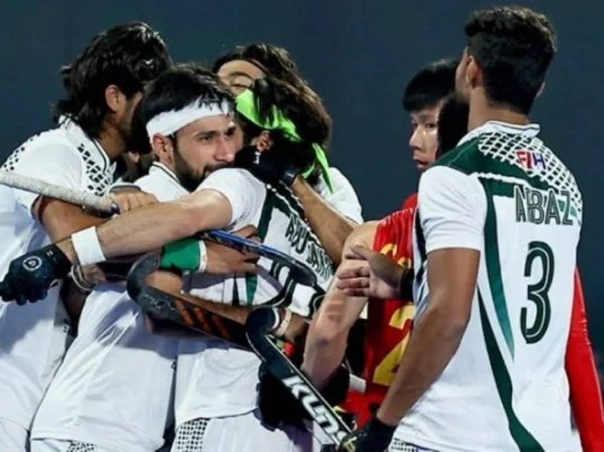 Pakistan's Hockey Team Faces Hurdles for Asia Cup in India: What's Next for the Federation?