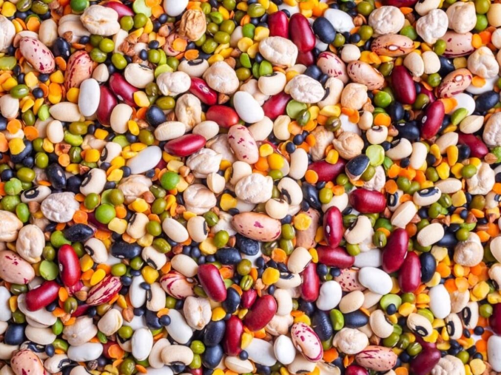Avoid These Lentils in Monsoon for Better Health