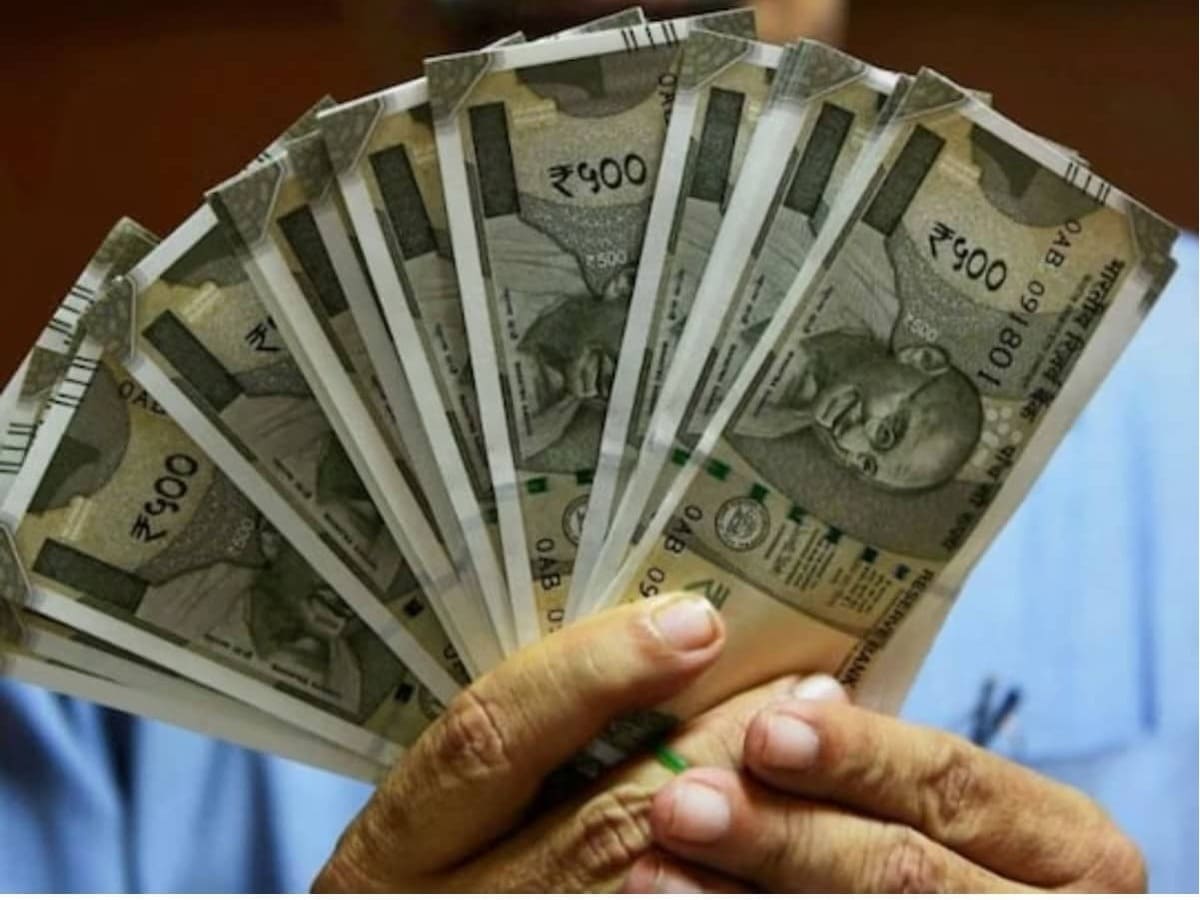 Investors flock to ₹45 IPO, 101 times subscribed, GMP indicates profit signals