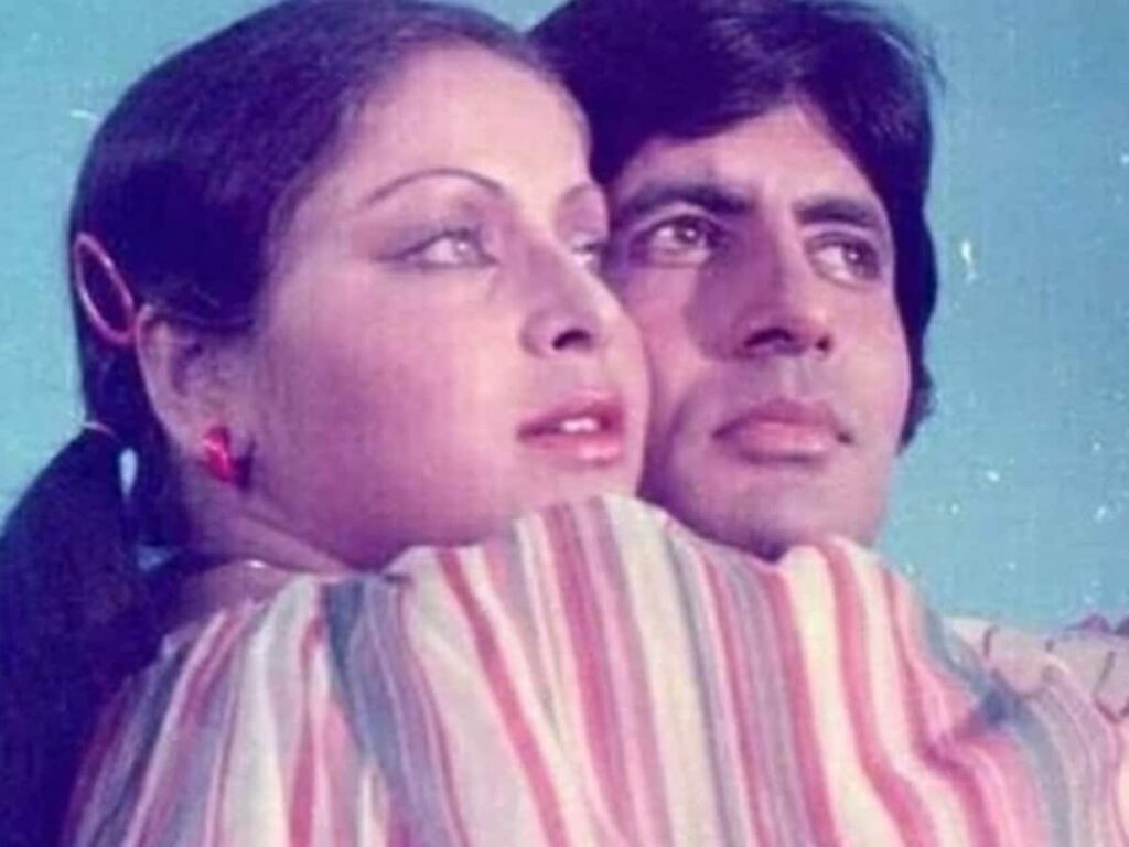 Rakhi Slaps Amitabh Bachchan in Hit Film