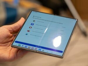 Samsung Galaxy Z Fold 7 photos leak before launch, features revealed