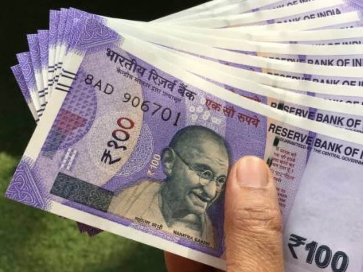 Stock skyrockets 12,000% from ₹9, company debt-free with consistent multibagger returns.