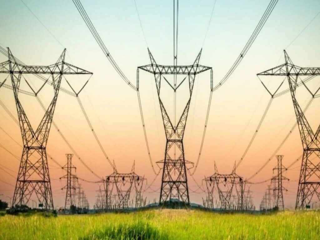 Which power stock will see movement on Monday, Tata or Adani? Insights from experts.